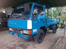 https://riyasewana.com/uploads/mitsubishi-canter-1988-209235712612.jpg