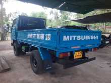 https://riyasewana.com/uploads/mitsubishi-canter-1988-209235712753.jpg