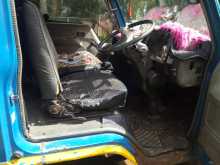 https://riyasewana.com/uploads/mitsubishi-canter-1992-3116070712784.jpg