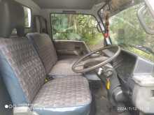 https://riyasewana.com/uploads/mitsubishi-canter-20-1993-1110444012034.jpg