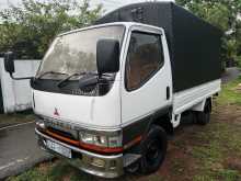 Mitsubishi Canter 2000 Lorry