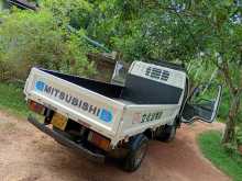 https://riyasewana.com/uploads/mitsubishi-canter-2001-2713274112453.jpg