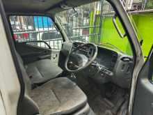 https://riyasewana.com/uploads/mitsubishi-canter-2004-1610423612094.jpg