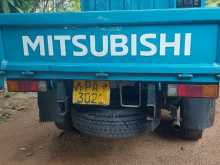 https://riyasewana.com/uploads/mitsubishi-canter-2005-279401512173.jpg