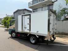 https://riyasewana.com/uploads/mitsubishi-canter-2011-2112184912344.jpg