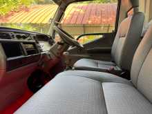 https://riyasewana.com/uploads/mitsubishi-canter-2012-18531512552.jpg