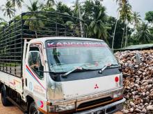 Mitsubishi Canter 1985 Lorry