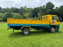 Mitsubishi Canter 1981 Lorry