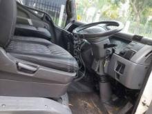 https://riyasewana.com/uploads/mitsubishi-canter-2290803419327.jpg