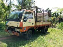 Mitsubishi Canter 1980 Lorry