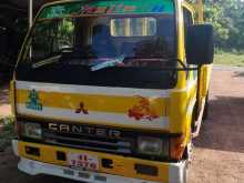 Mitsubishi Canter 1983 Lorry