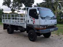 https://riyasewana.com/uploads/mitsubishi-canter-31016474702.jpg
