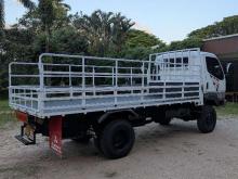 https://riyasewana.com/uploads/mitsubishi-canter-31017416714.jpg