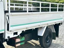 https://riyasewana.com/uploads/mitsubishi-canter-617074217395.jpg