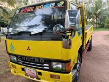 Mitsubishi Canter 1984 Lorry