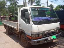 https://riyasewana.com/uploads/mitsubishi-canter-brand-2006-38400912373.jpg