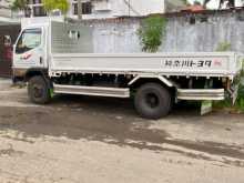 https://riyasewana.com/uploads/mitsubishi-canter-custom-2003-813365512922.jpg