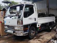 Mitsubishi Canter Double Wheel 10.5ft 2000 Lorry