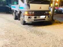 Mitsubishi Canter 2000 Lorry