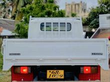 https://riyasewana.com/uploads/mitsubishi-canter-lorry-817121524783.jpg