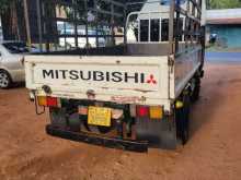 https://riyasewana.com/uploads/mitsubishi-canter-tipper-15958214052.jpg