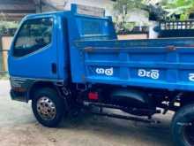 Mitsubishi Canter Tipper 2002 Lorry