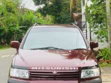 Mitsubishi CHARIOT 2002 Car