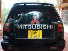 Mitsubishi Chariot 2001 SUV