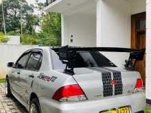 Mitsubishi Lancer Cs3 GLX 2002 Car