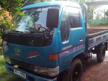 Toyota Dyna 1987 Lorry