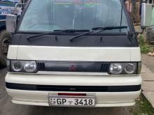 Mitsubishi Delica 1999 Van