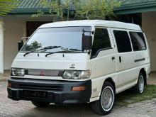 Mitsubishi Delica 2001 Van