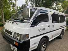 Mitsubishi Delica 1992 Van