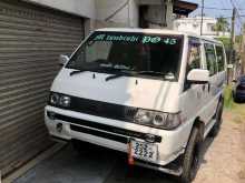 Mitsubishi Delica 1995 Van