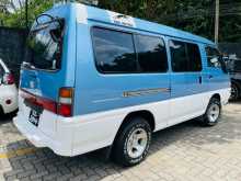 Mitsubishi Delica 1990 Van