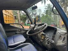 https://riyasewana.com/uploads/mitsubishi-delica-1978-119522424851.jpg