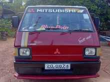 Mitsubishi Delica 1982 Van