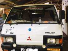 Mitsubishi Delica 1983 Van