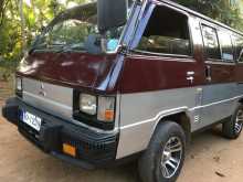 Mitsubishi Delica 1984 Van