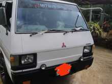 Mitsubishi Delica 1986 Van