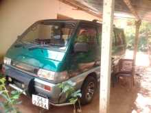Mitsubishi Delica 1990 Van