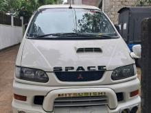 Mitsubishi Delica 1997 Van