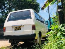 Mitsubishi Delica 1986 Van