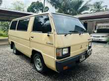 Mitsubishi Delica 1985 Van