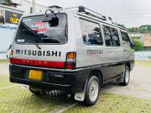 https://riyasewana.com/uploads/mitsubishi-delica-241046274242.jpg