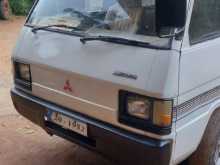 Mitsubishi Delica 1982 Van