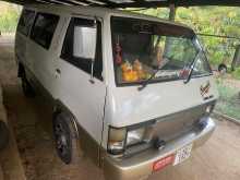 Mitsubishi Delica 1983 Van