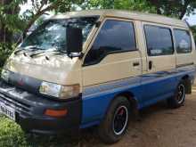 Mitsubishi DELICA 1991 Van