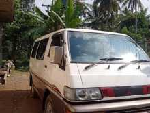 Mitsubishi Delica 1987 Van