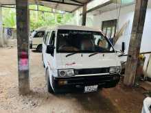 Mitsubishi Delica 1993 Van